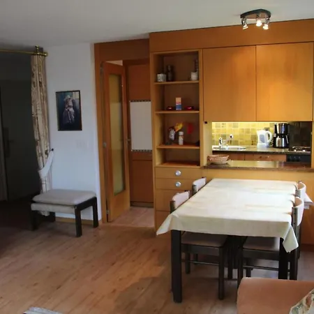 Royal 22 Nahe Klinik- Burgerbad- Einkaufszentrum By Interhome * Leukerbad